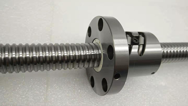 滚珠丝杆